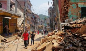 Rubble-strewn streets of Chautara in central Nepal May 2015 © IOM 2015 via Flickr (CC BY-NC-ND 2.0)
