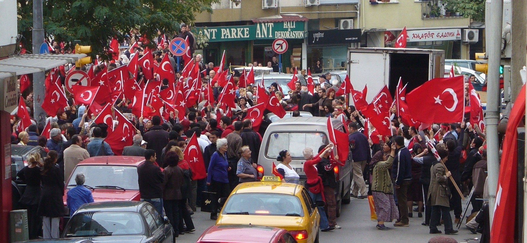 As the PKK Disbands, Erdoğan Tightens His Grip on Turkey
